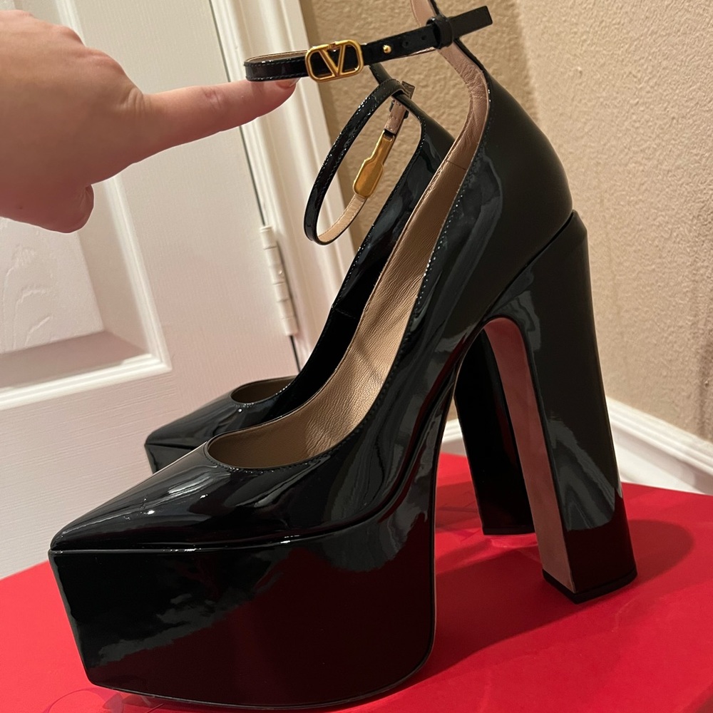 100% Authenticonly Used Once , Basically Brand New - image 2